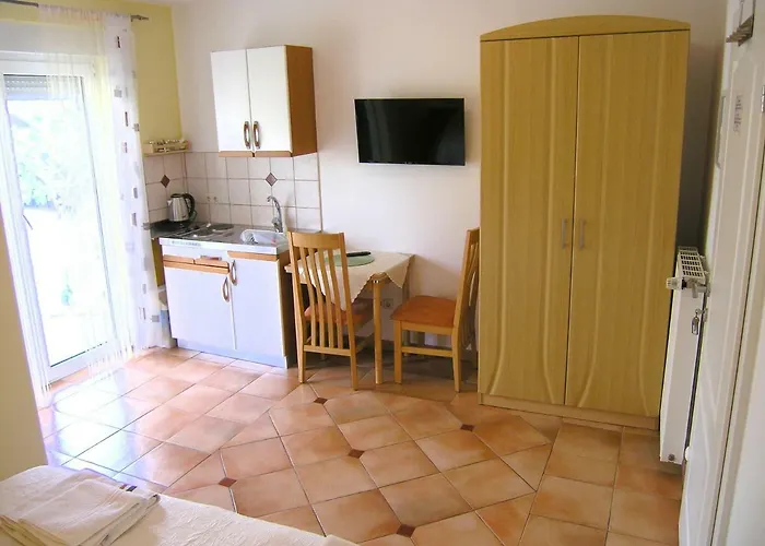 Kristina Appartement *